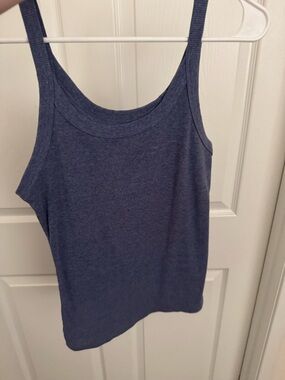 Amazon Women's Dark Blue Ribbed Tank Top